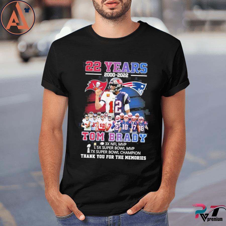 22 years 2000-2022 Tom Brady thank you for the memories T-shirt