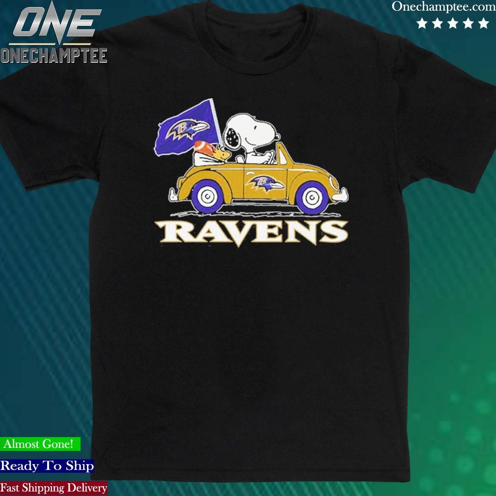 Official snoopy Drives Car With Baltimore Ravens Flag Unisex Tshirt