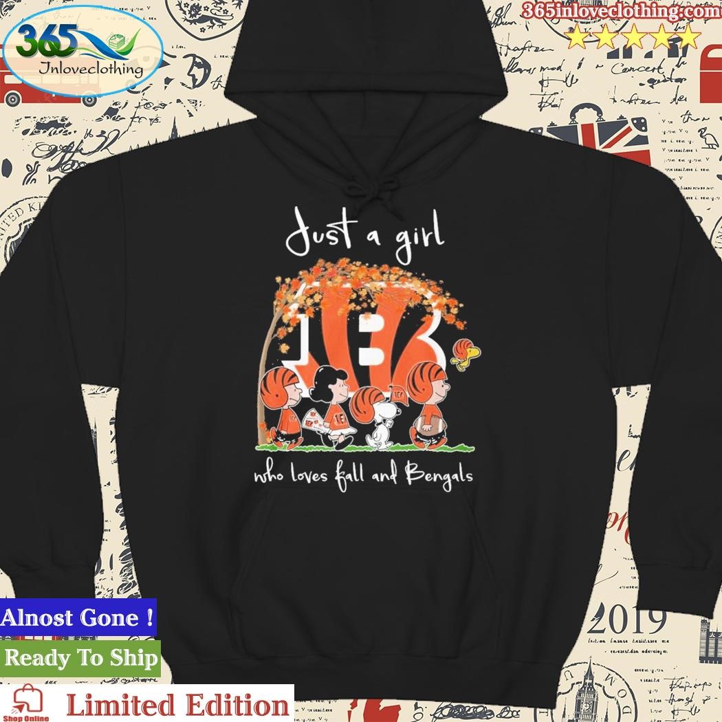 Just A Girl Who Love Fall And Cincinnati Bengals Tee Shirt - Yesweli