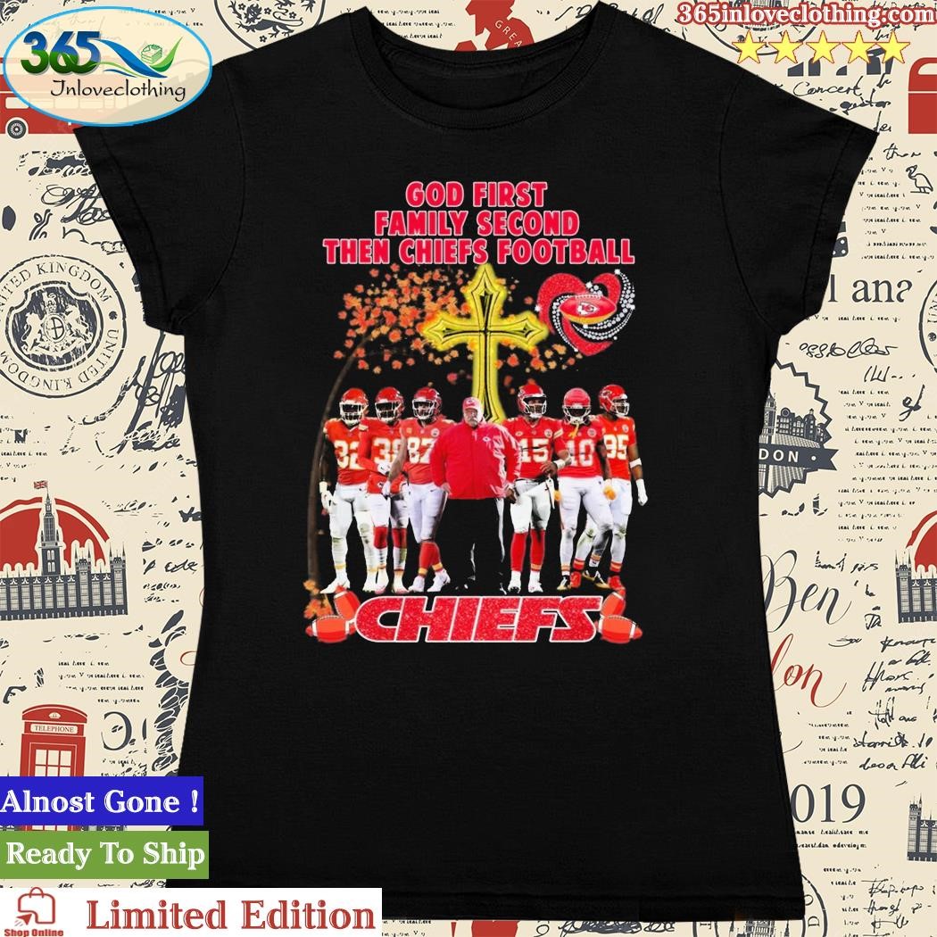 God First Family Second Then Kansas City Chiefs Signatures Shirt ⋆ Vuccie