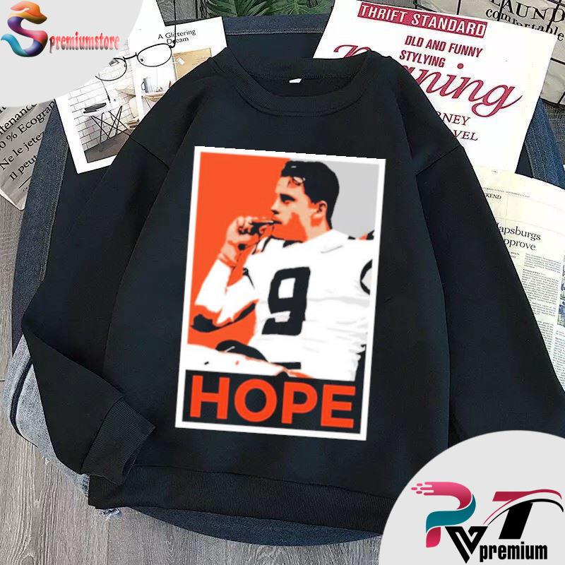 : Joe Burrow Smoking Cigar Champ Hope Poster Cincinnati Football  Fan T Shirt : Sports & Outdoors