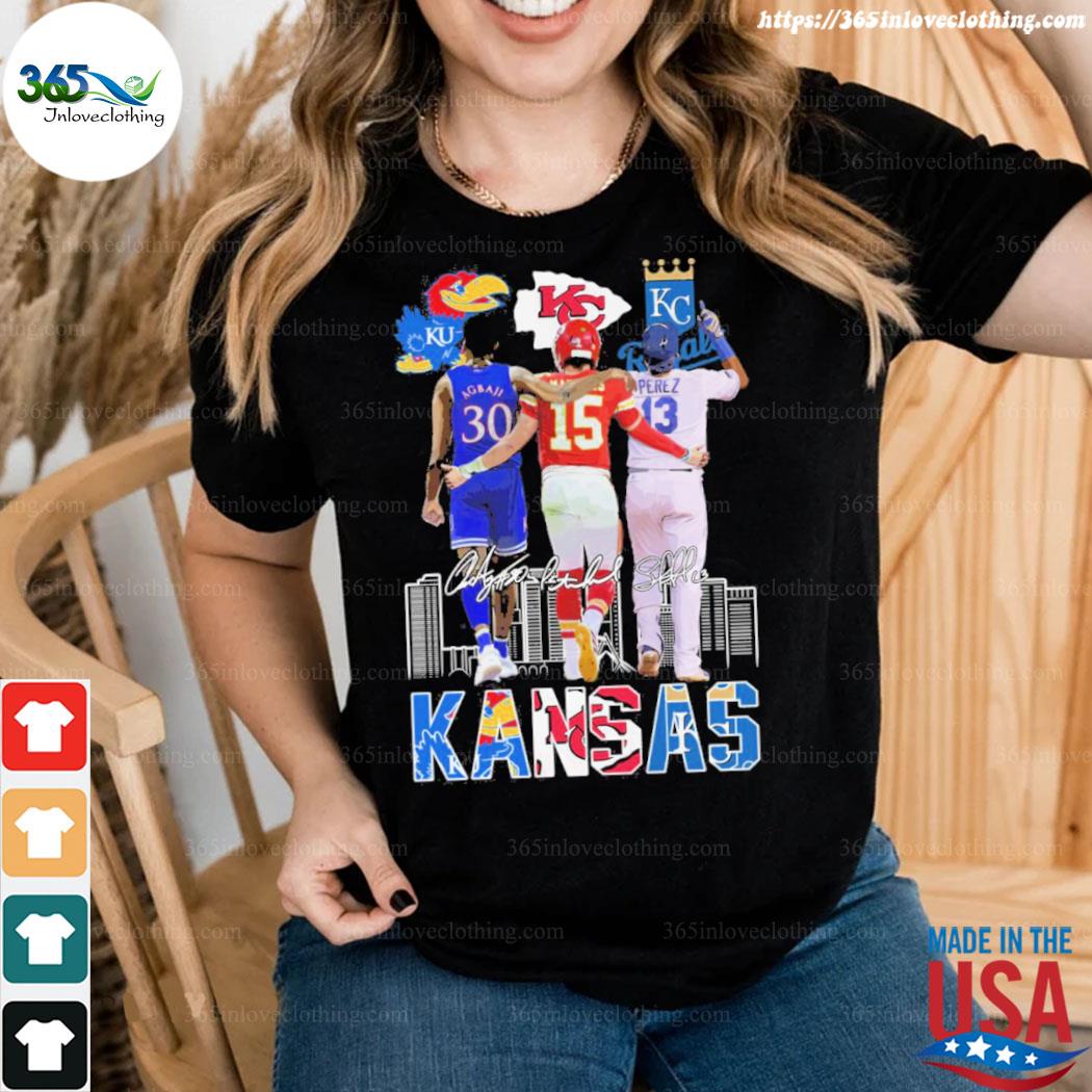 Kansas City Patrick Mahomes And Salvador Pérez Signatures T-shirt,Sweater,  Hoodie, And Long Sleeved, Ladies, Tank Top